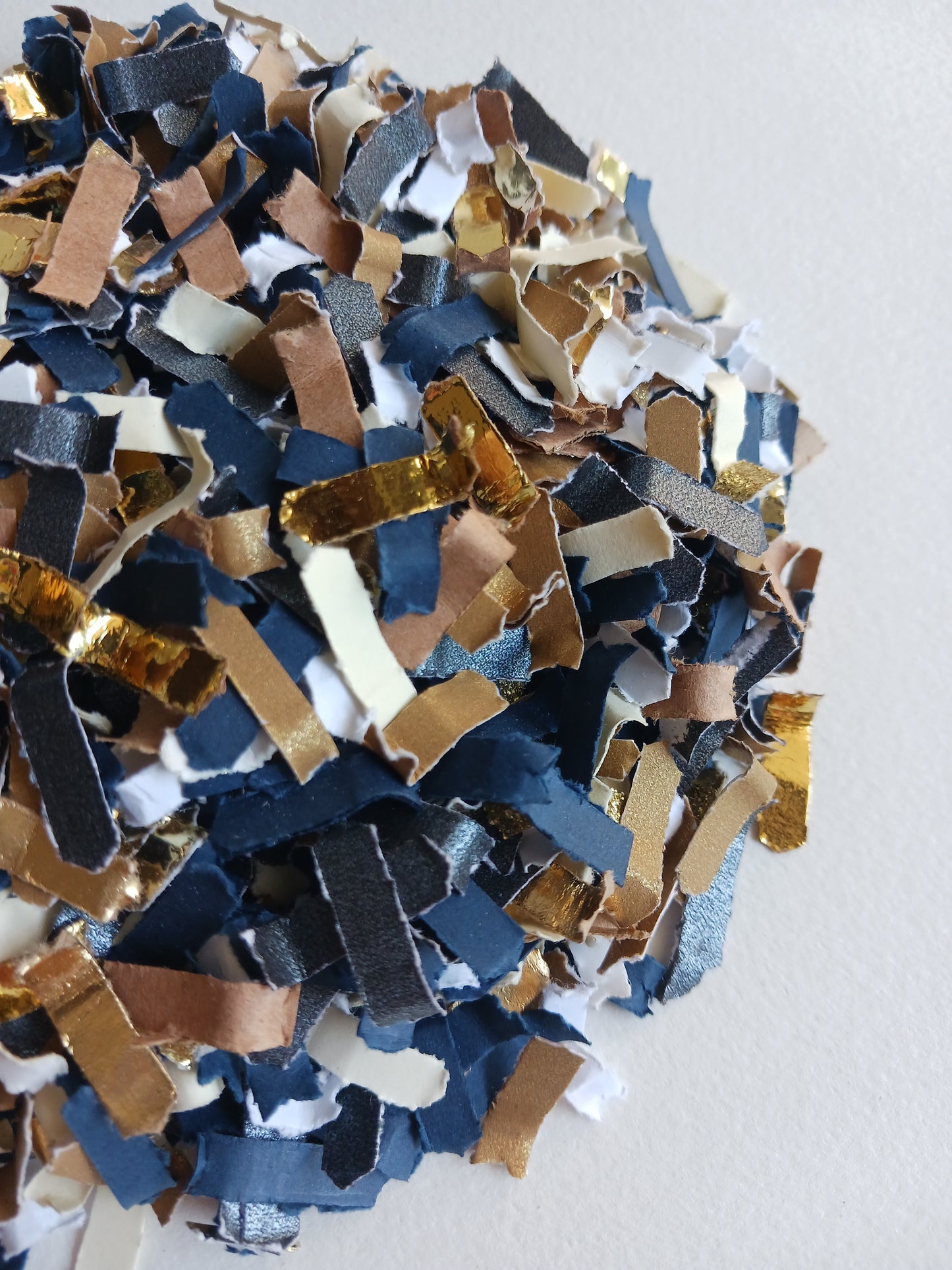 Midnight Glimmer Confetti