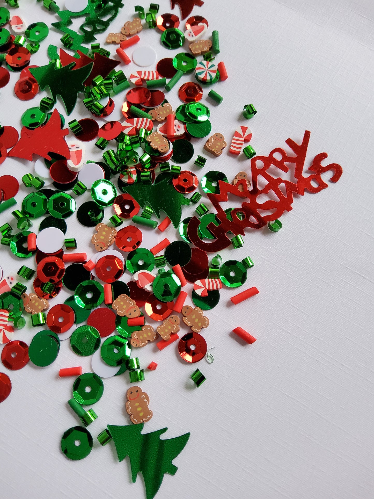 Razzle Dazzle Confetti | Gingerbread Candy Cane Christmas Mix | Red & Green