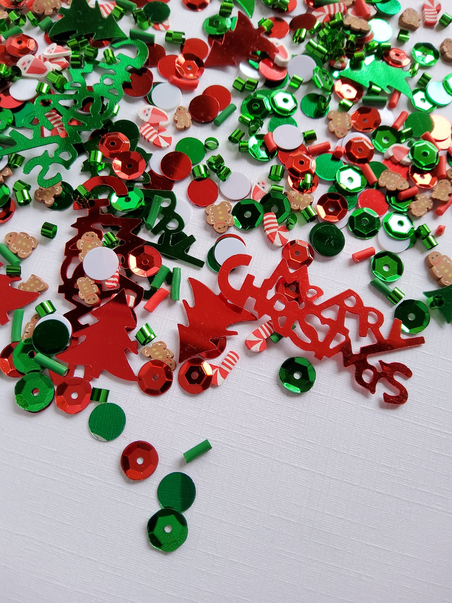 Razzle Dazzle Confetti | Gingerbread Candy Cane Christmas Mix | Red & Green