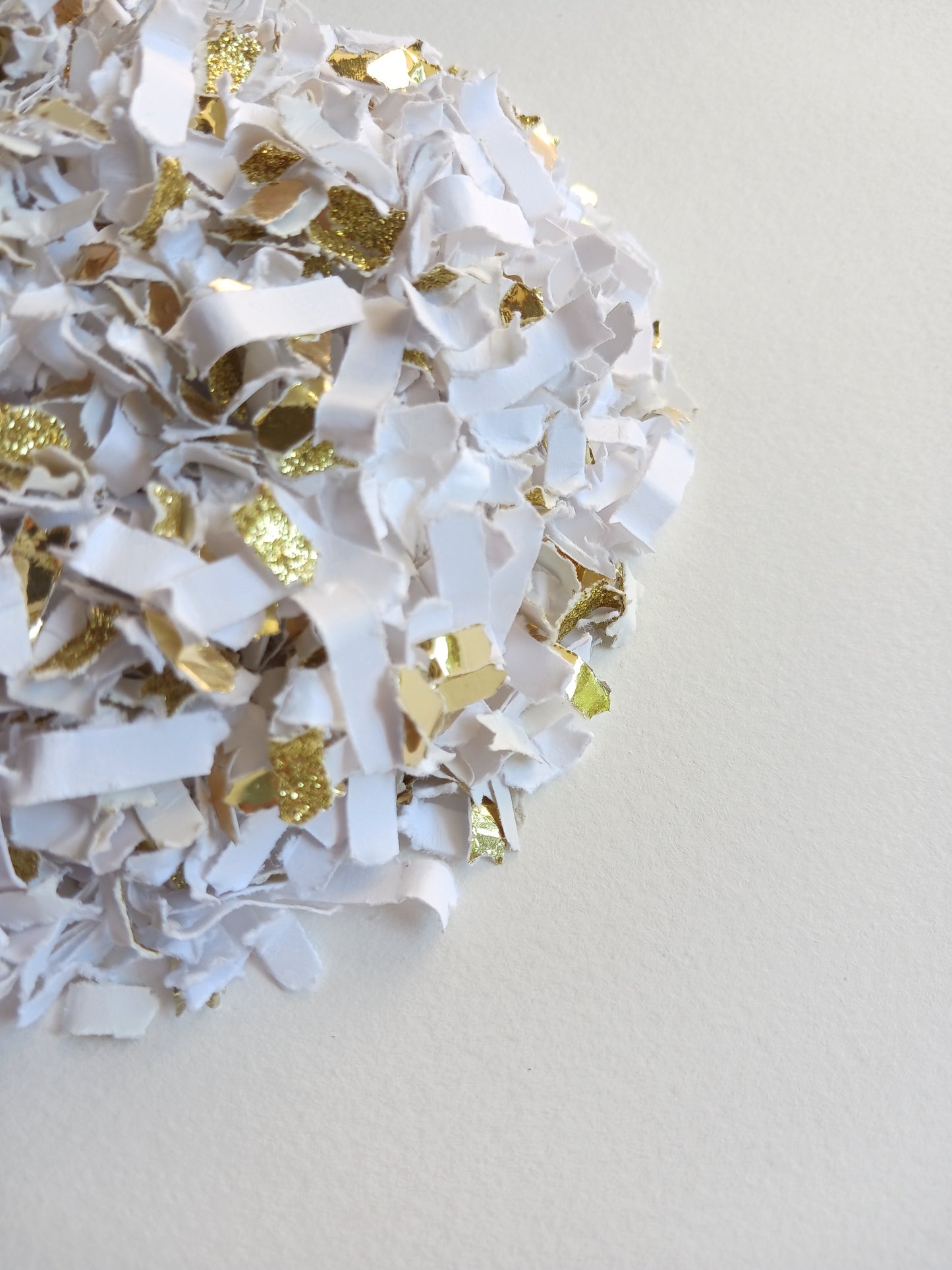 Gilded Dreams Confetti