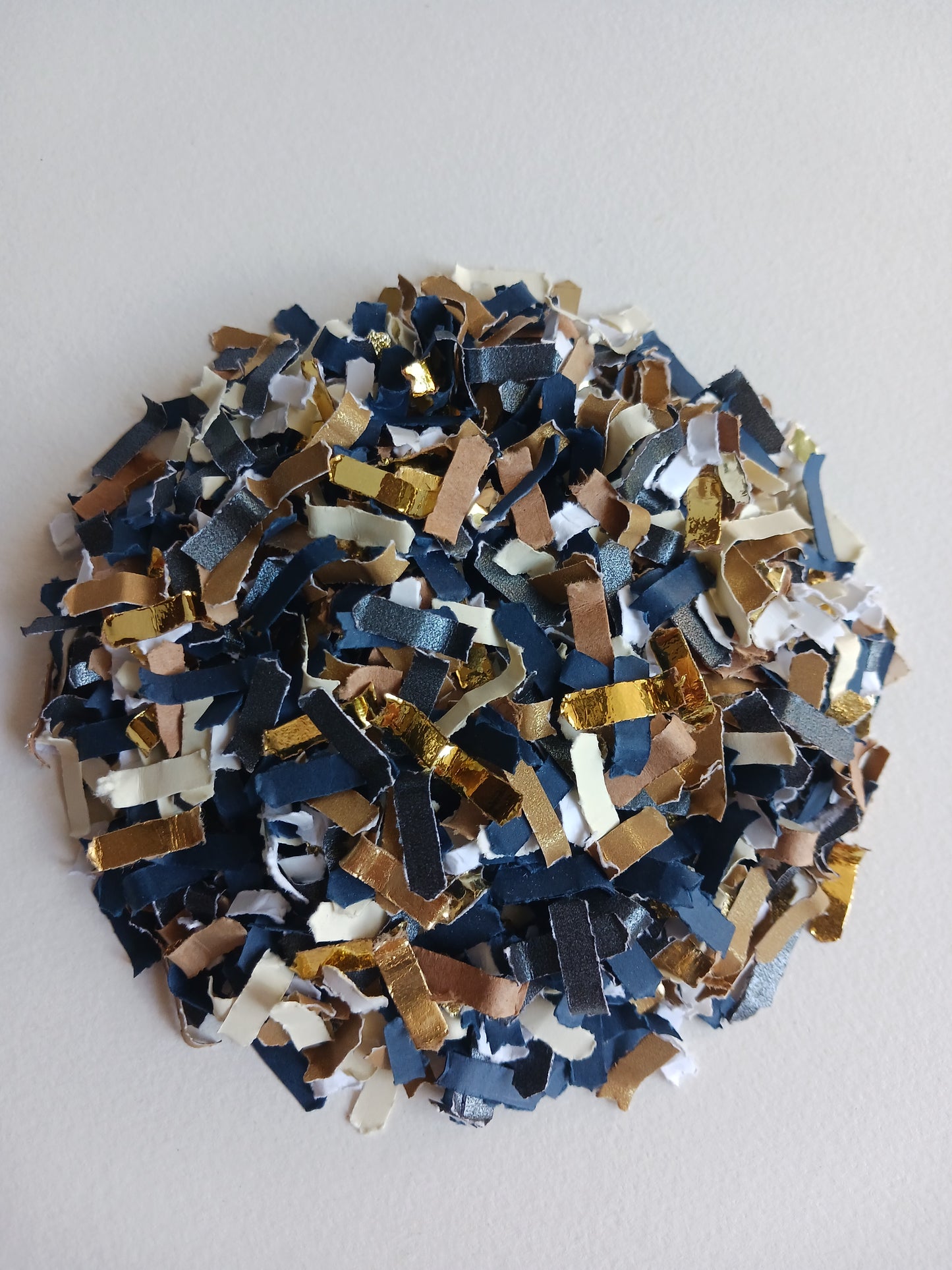 Midnight Glimmer Confetti