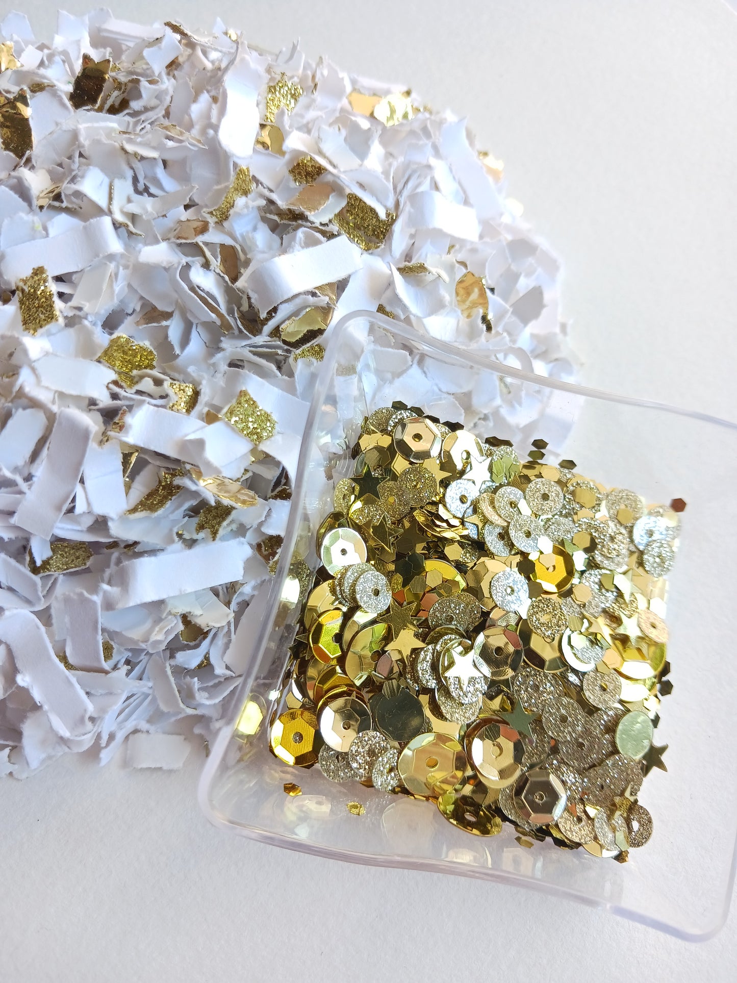 Gilded Dreams Confetti