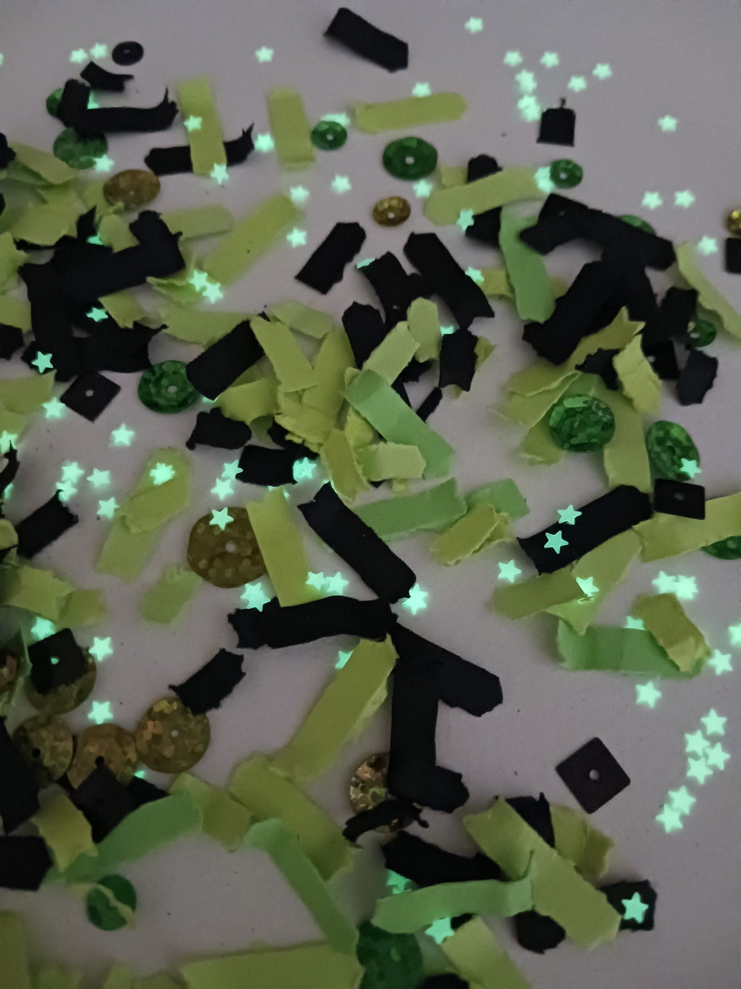 Wickedly Bright Halloween Confetti