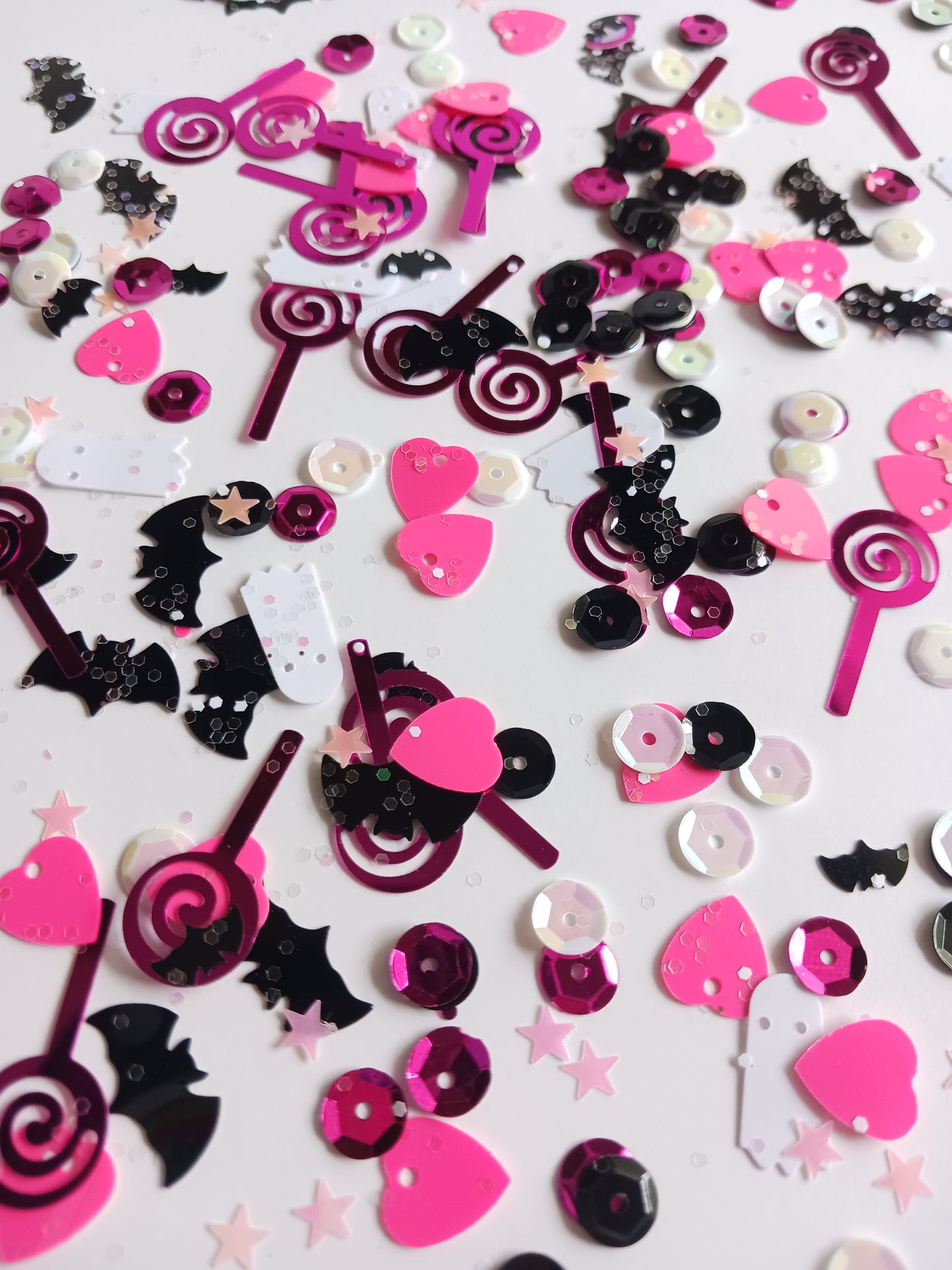 Halloween Pink + Black Glamoween | Razzle Dazzle Confetti